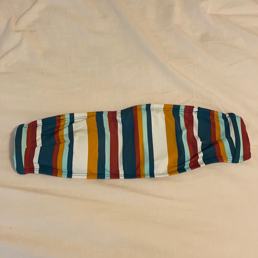 Garage bandeau bikini top